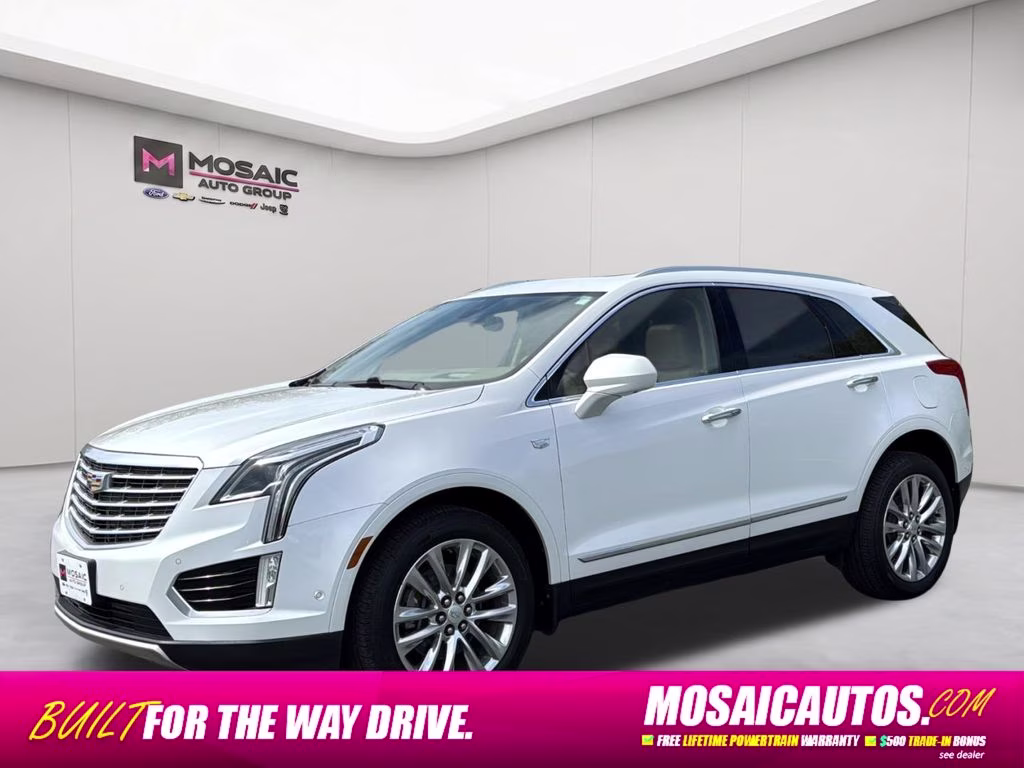2018 White Cadillac XT5 Platinum AWD SUV