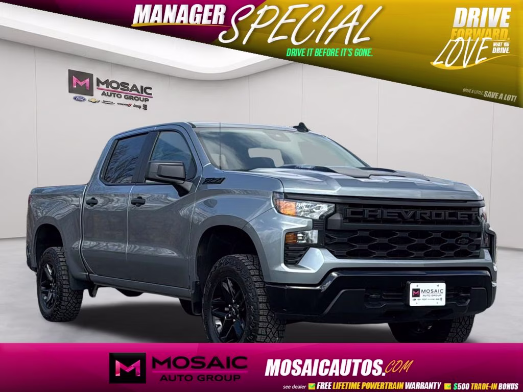 2024 Sterling Gray Metallic Chevrolet Silverado 1500 Custom Trail Boss 4X4 Truck