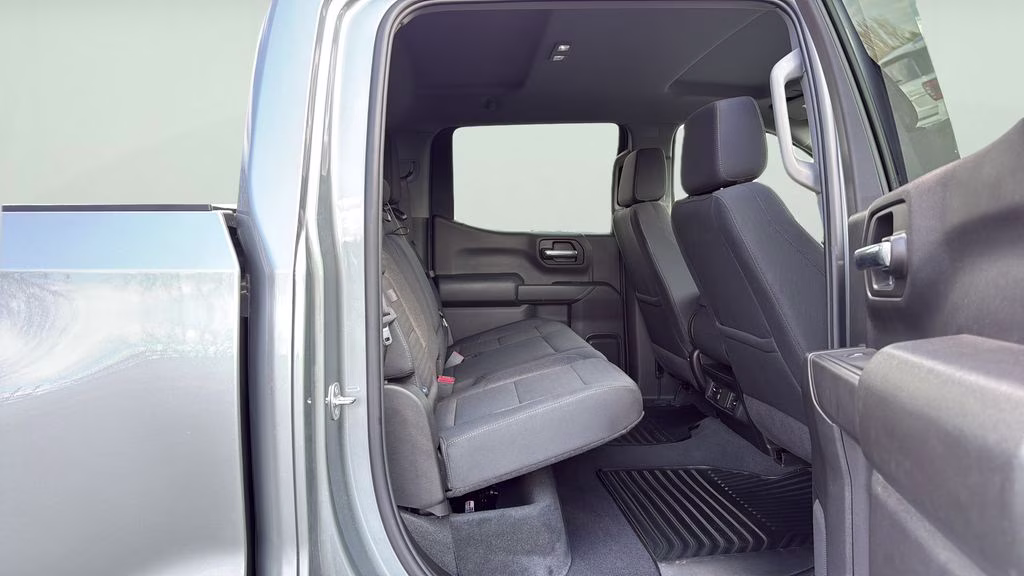 2024 Sterling Gray Metallic Chevrolet Silverado 1500 Custom Trail Boss 4X4 Truck