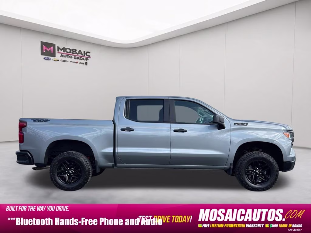 2024 Sterling Gray Metallic Chevrolet Silverado 1500 Custom Trail Boss 4X4 Truck