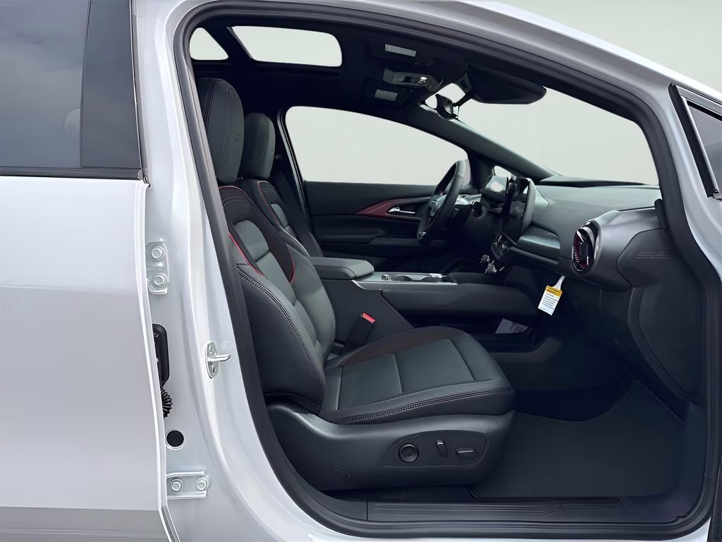 2025 Iridescent Pearl Tricoat Chevrolet Equinox EV RS FWD SUV