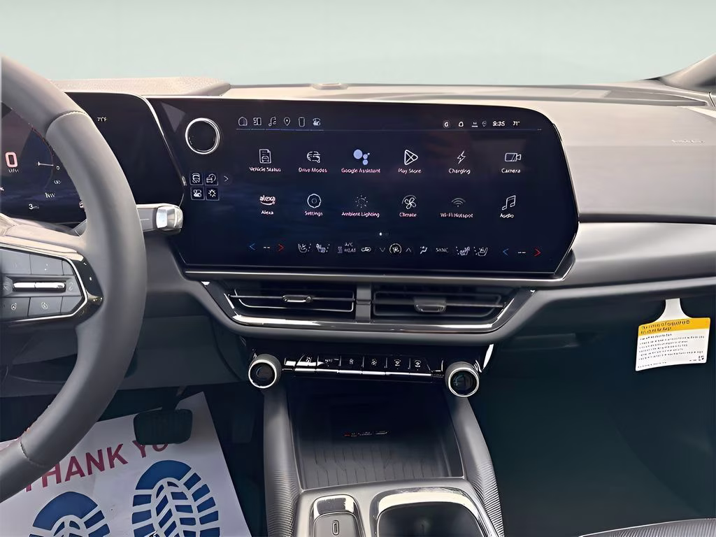 2025 Chevrolet Equinox EV RS - Photo 21
