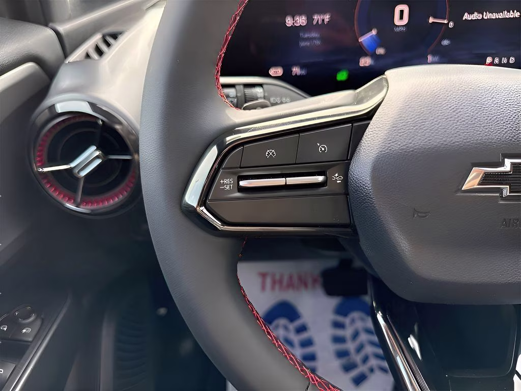 2025 Chevrolet Equinox EV RS - Photo 41