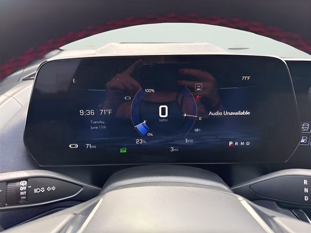 2025 Iridescent Pearl Tricoat Chevrolet Equinox EV RS FWD SUV