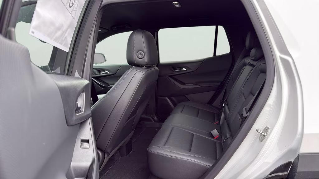 2026 Summit White Chevrolet Equinox LT FWD SUV