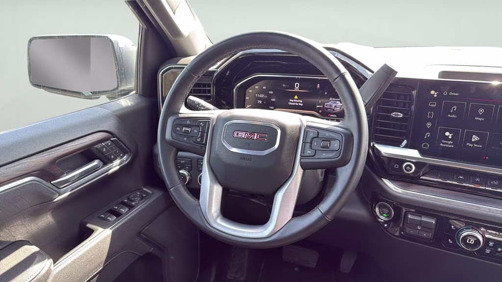2025 Summit White GMC Sierra 1500 SLT 4X4 Truck