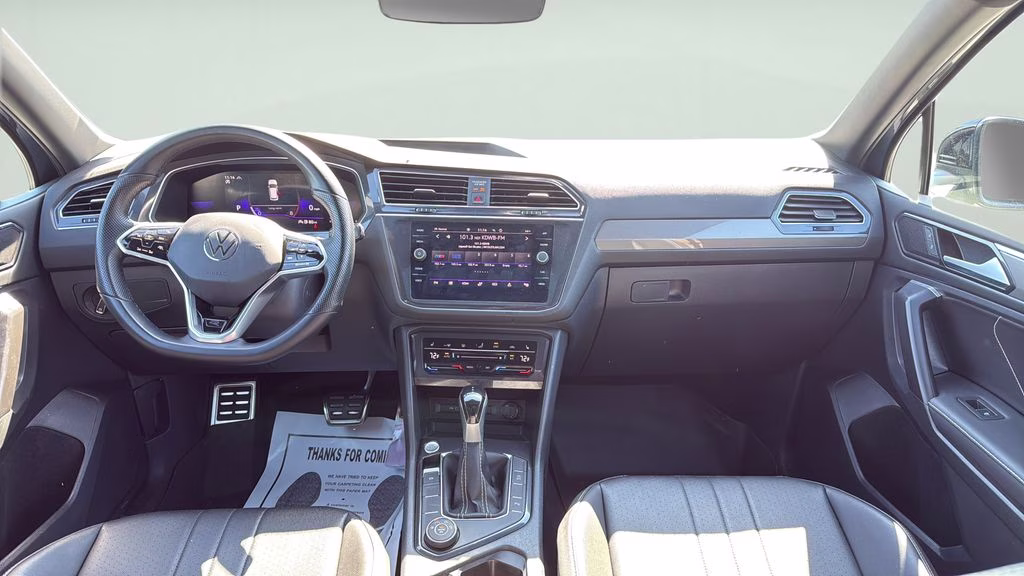 2023 Platinum Gray Metallic Volkswagen Tiguan 2.0T SE R-Line Black AWD SUV