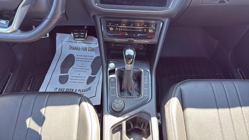 2023 Platinum Gray Metallic Volkswagen Tiguan 2.0T SE R-Line Black AWD SUV