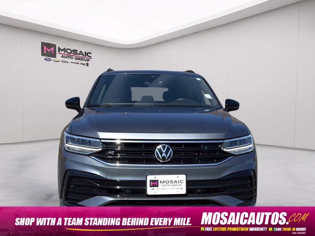 2023 Platinum Gray Metallic Volkswagen Tiguan 2.0T SE R-Line Black AWD SUV