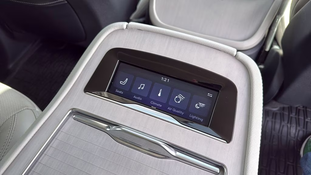 2025 Blue Metallic Lincoln Navigator Reserve 4X4 SUV