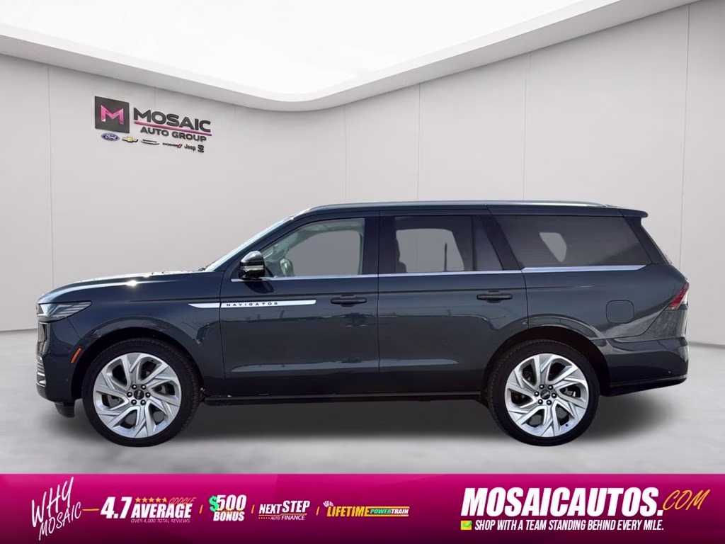 2025 Blue Metallic Lincoln Navigator Reserve 4X4 SUV