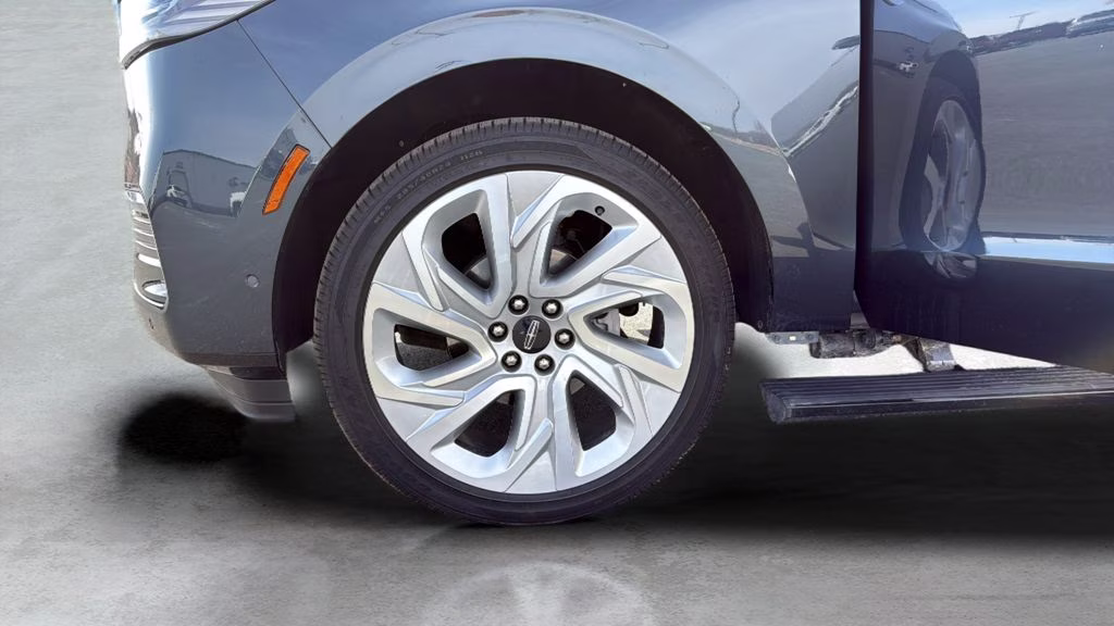 2025 Blue Metallic Lincoln Navigator Reserve 4X4 SUV