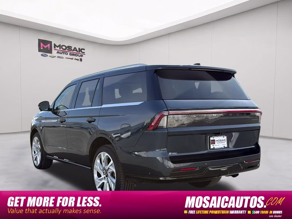2025 Blue Metallic Lincoln Navigator Reserve 4X4 SUV