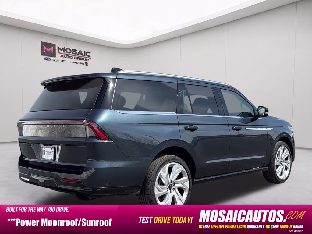 2025 Blue Metallic Lincoln Navigator Reserve 4X4 SUV