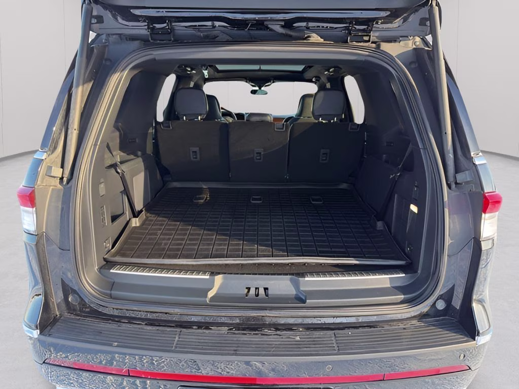 2024 Black Lincoln Navigator Reserve 4X4 SUV