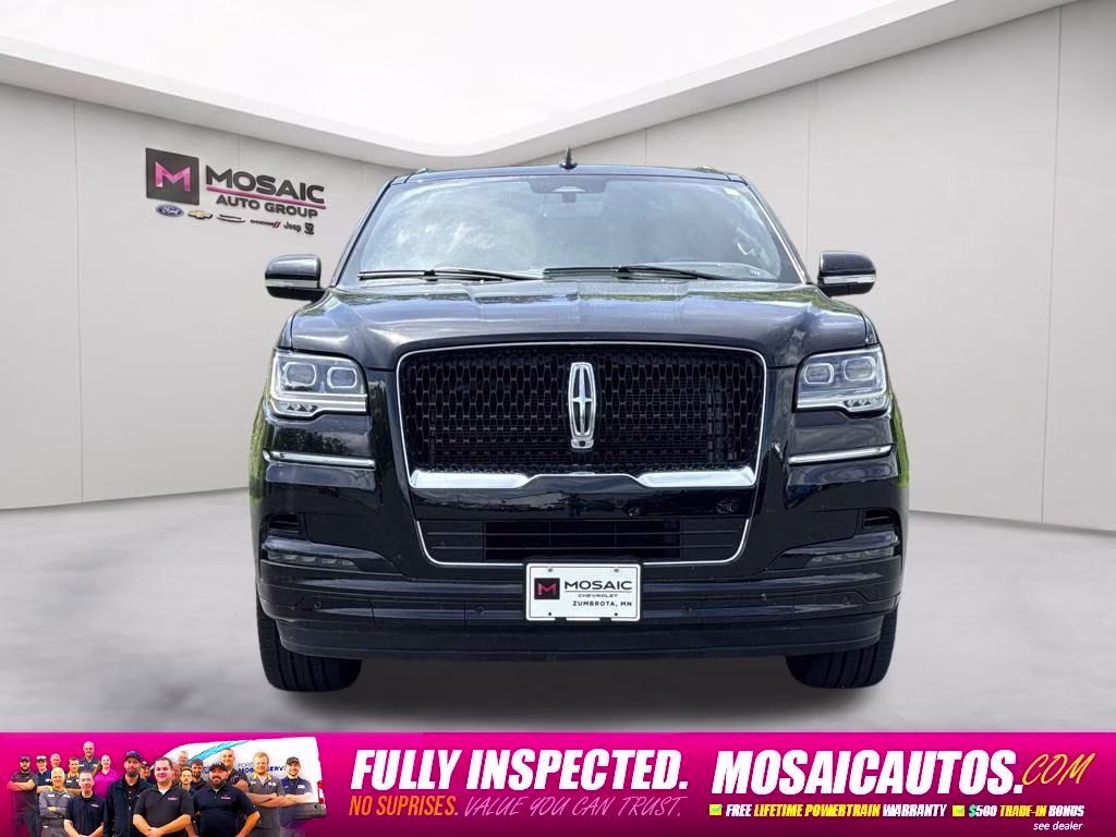 2024 Black Lincoln Navigator Reserve 4X4 SUV