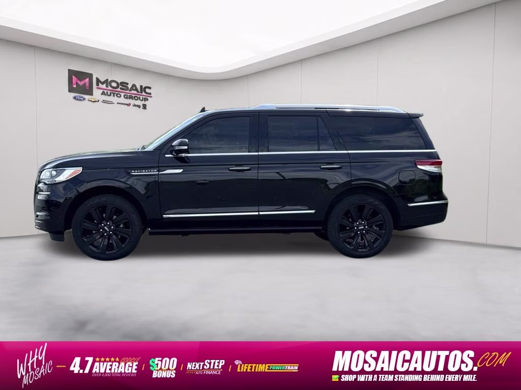 2024 Black Lincoln Navigator Reserve 4X4 SUV