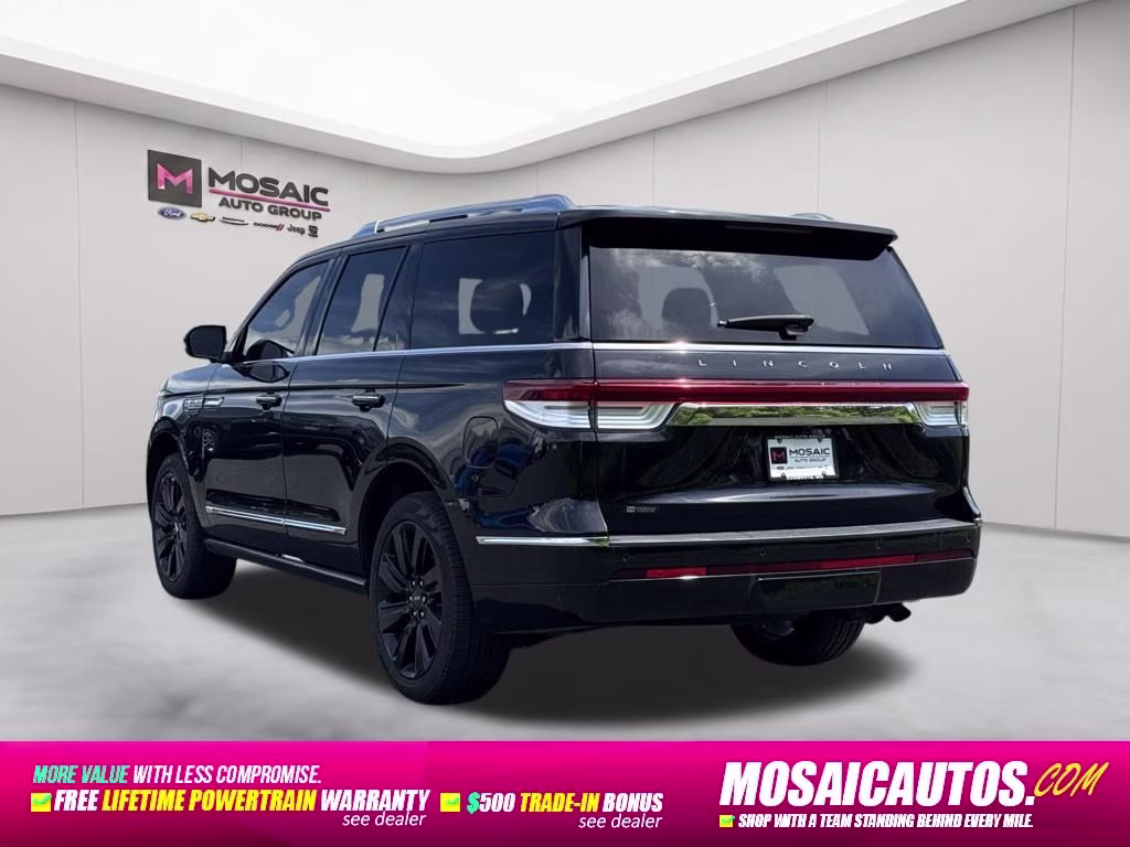 2024 Black Lincoln Navigator Reserve 4X4 SUV