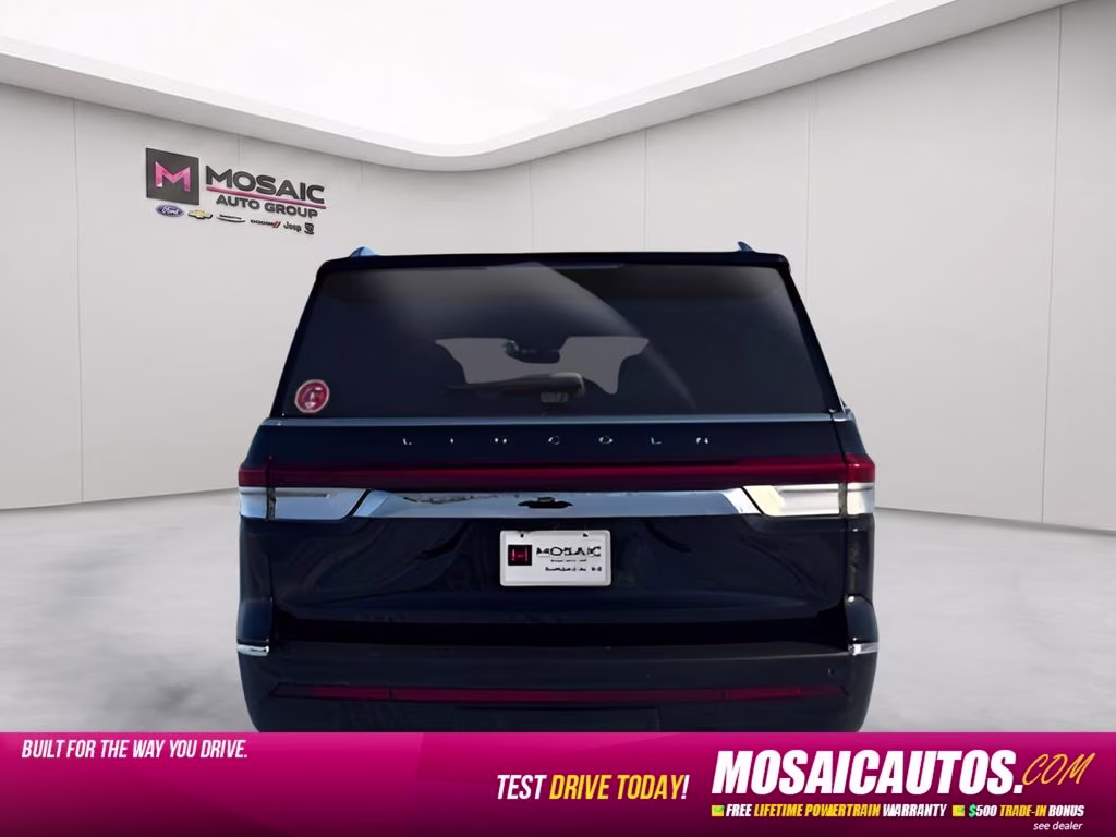 2024 Black Lincoln Navigator Reserve 4X4 SUV