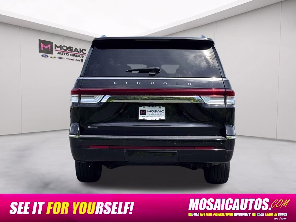 2024 Black Lincoln Navigator Reserve 4X4 SUV