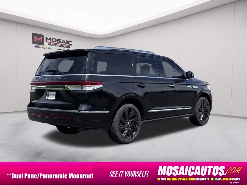 2024 Black Lincoln Navigator Reserve 4X4 SUV