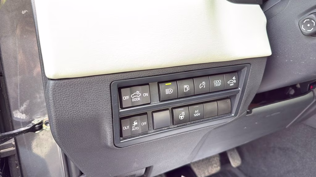 2023 Magnetic Gray Metallic Toyota Tundra Hybrid Capstone 4X4 Truck