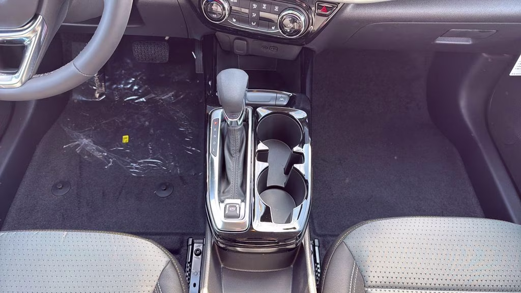 2026 Mosaic Black Metallic Chevrolet Trax LT FWD SUV