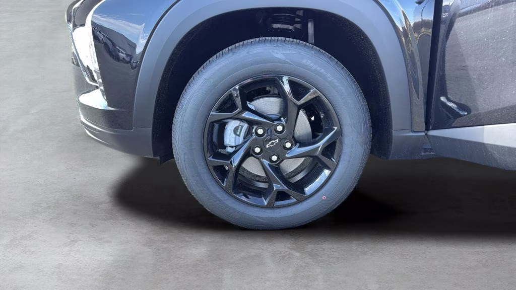 2026 Mosaic Black Metallic Chevrolet Trax LT FWD SUV