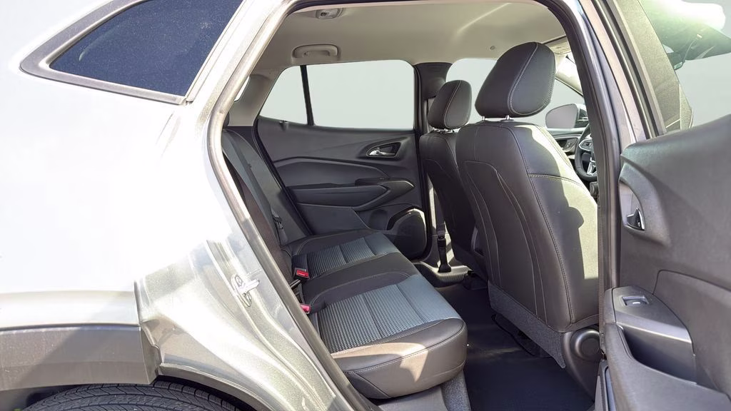 2026 Sterling Gray Metallic Chevrolet Trax LT FWD SUV