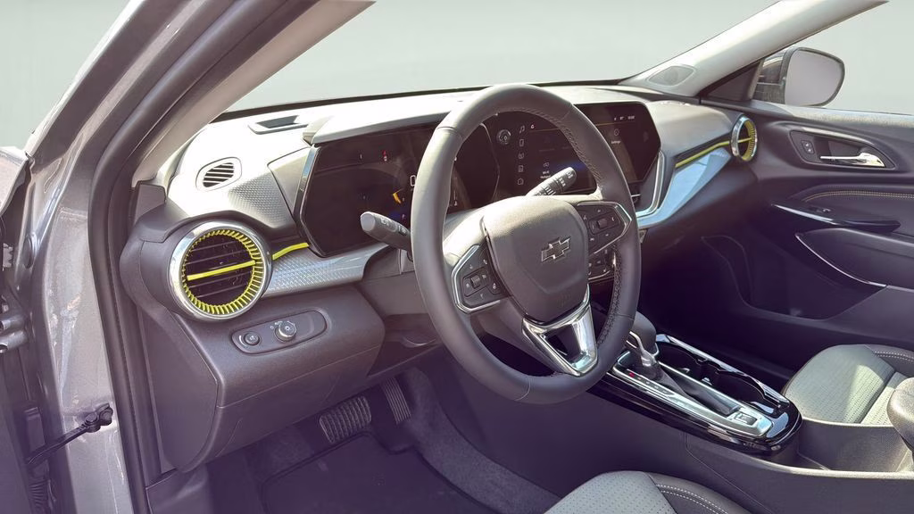 2026 Sterling Gray Metallic Chevrolet Trax LT FWD SUV