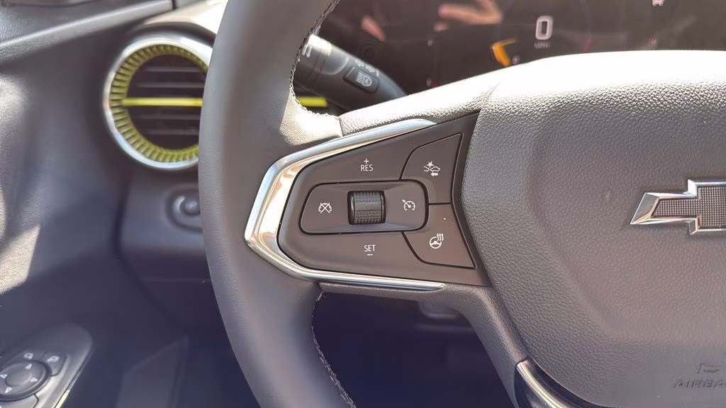 2026 Sterling Gray Metallic Chevrolet Trax LT FWD SUV