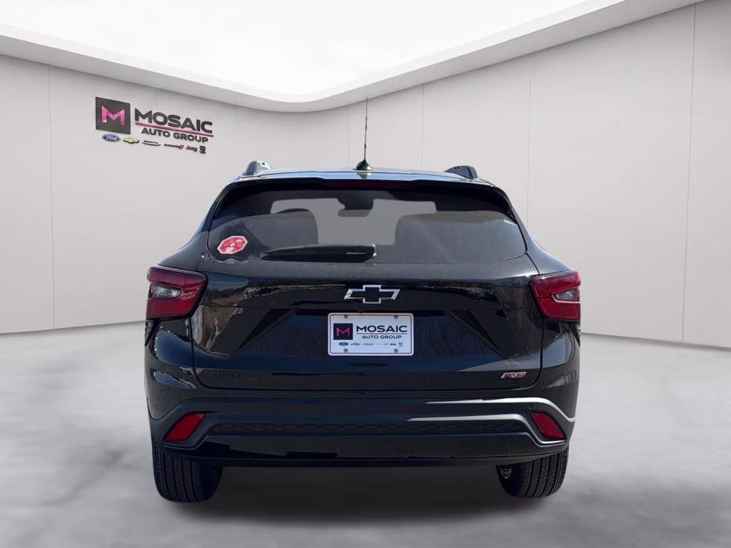 2026 Mosaic Black Metallic Chevrolet Trax 2RS FWD SUV
