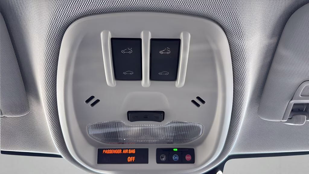 2025 Mosaic Black Metallic Chevrolet Trax ACTIV FWD SUV