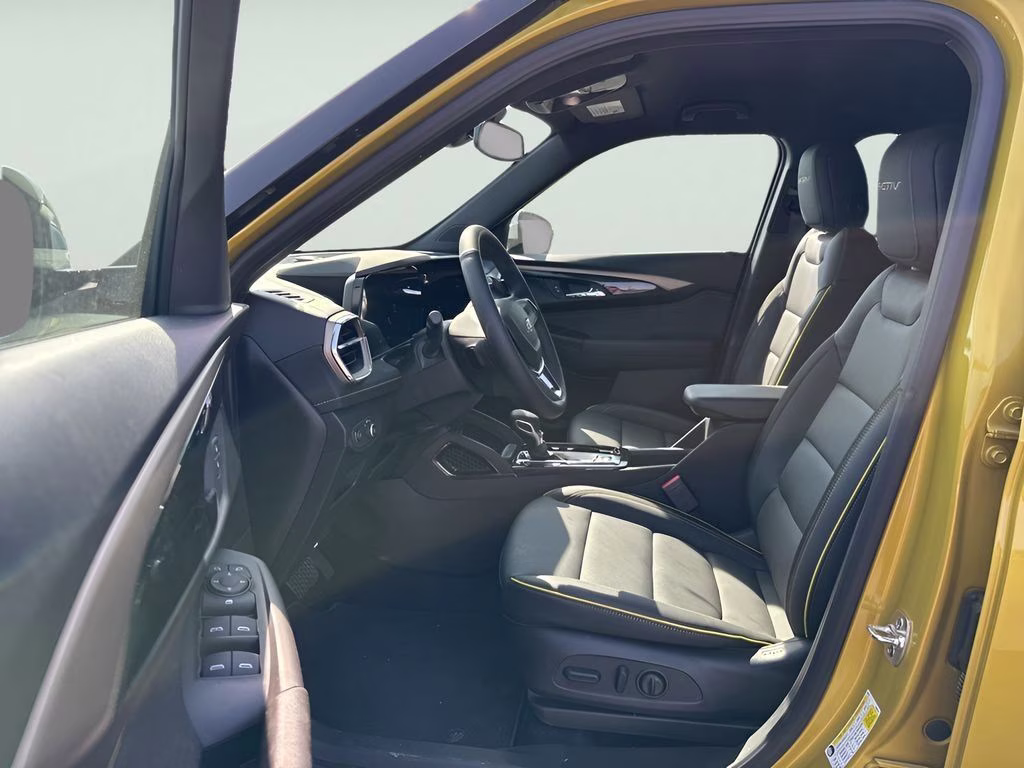 2025 Nitro Yellow Metallic Chevrolet Trailblazer ACTIV AWD SUV