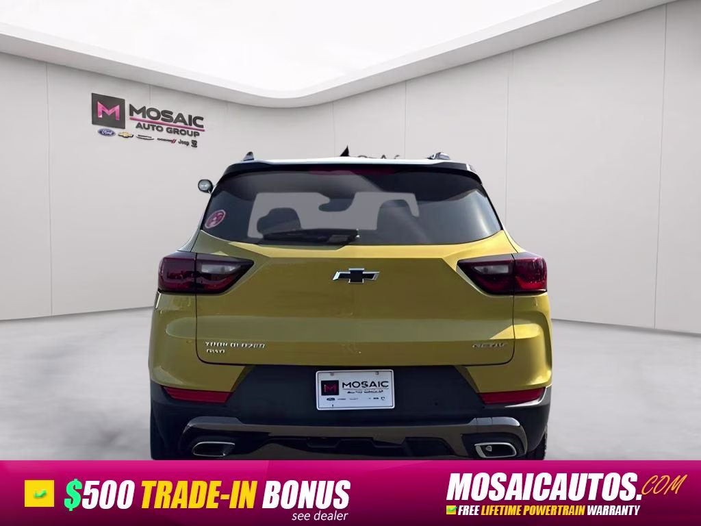 2025 Nitro Yellow Metallic Chevrolet Trailblazer ACTIV AWD SUV