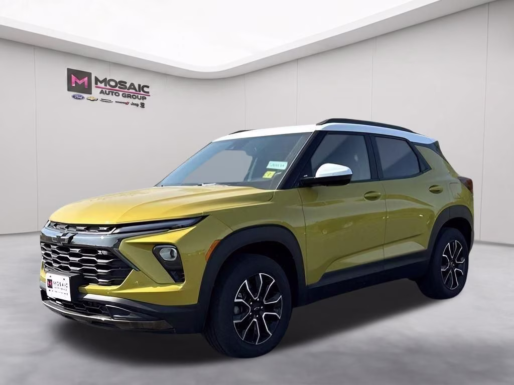 2025 Nitro Yellow Metallic Chevrolet Trailblazer ACTIV AWD SUV