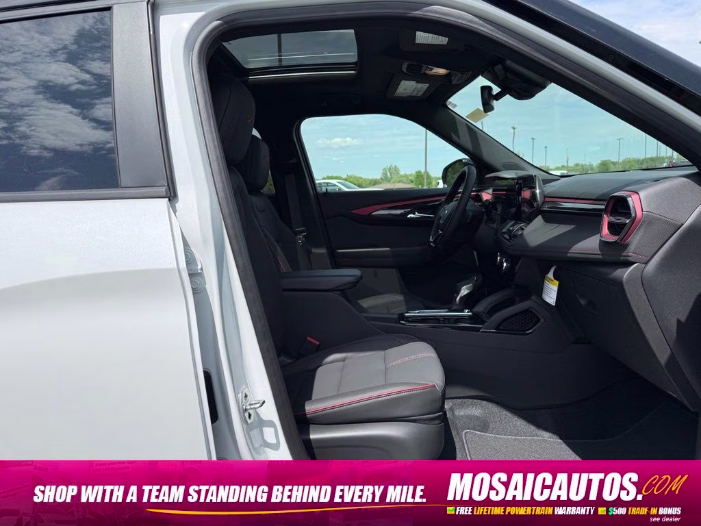 2026 Iridescent Pearl Tricoat Chevrolet Trailblazer RS AWD SUV