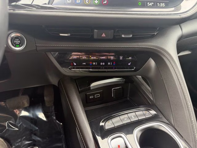 2022 Summit White Buick Envision Preferred FWD SUV