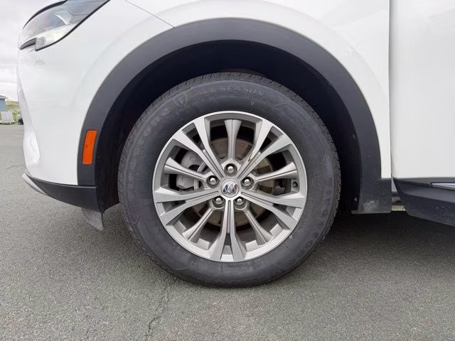 2022 Summit White Buick Envision Preferred FWD SUV