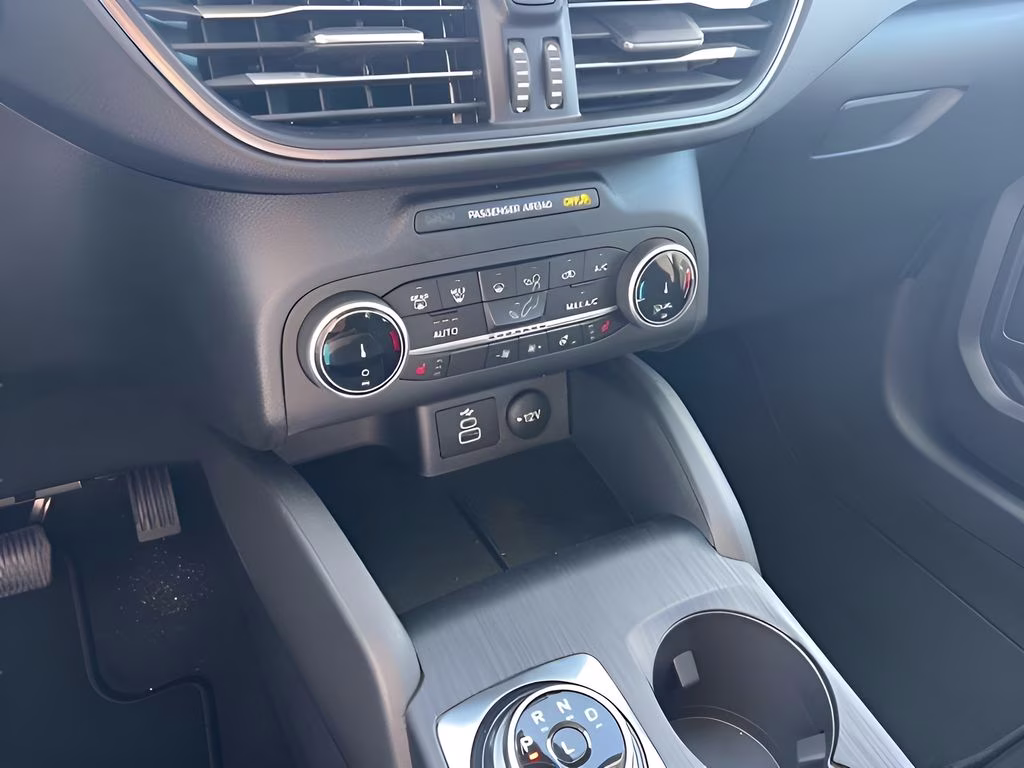 2026 Space Silver Metallic Ford Escape Active AWD SUV