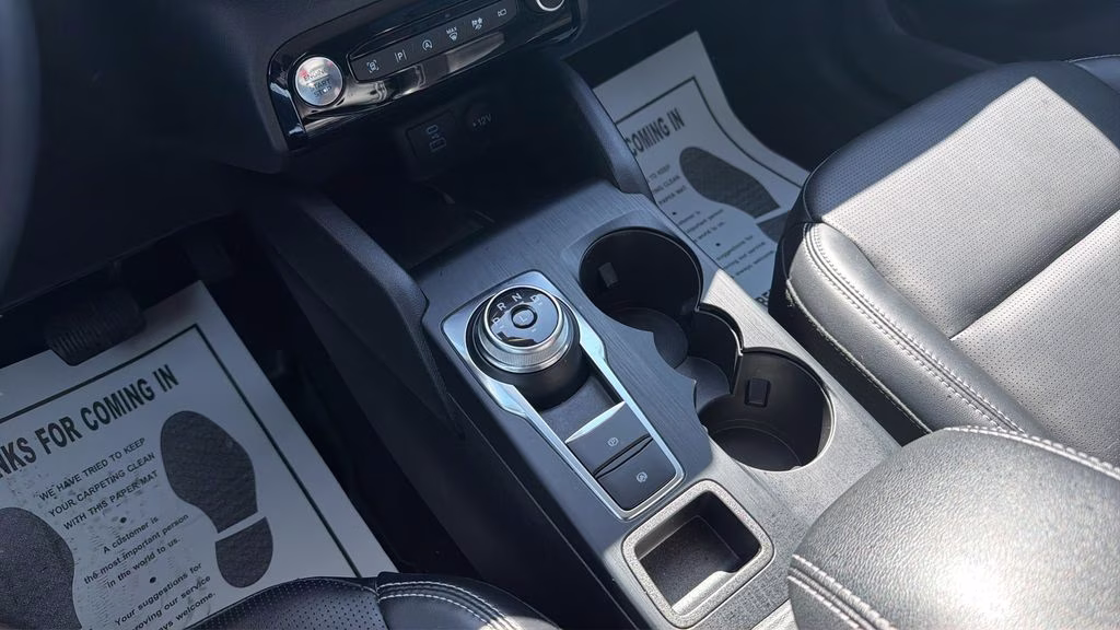 2023 Black Metallic Ford Escape Platinum AWD SUV