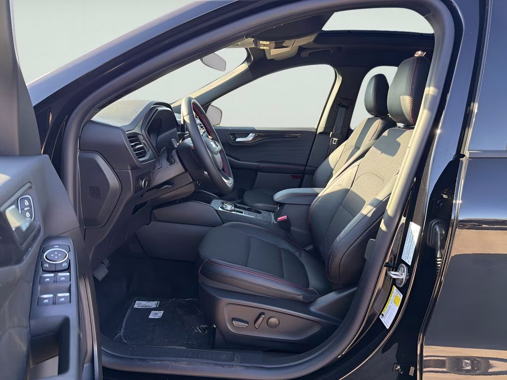 2026 Agate Black Metallic Ford Escape ST-Line AWD SUV