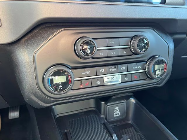 2026 Avalanche Gray Ford Bronco Big Bend 4X4 SUV