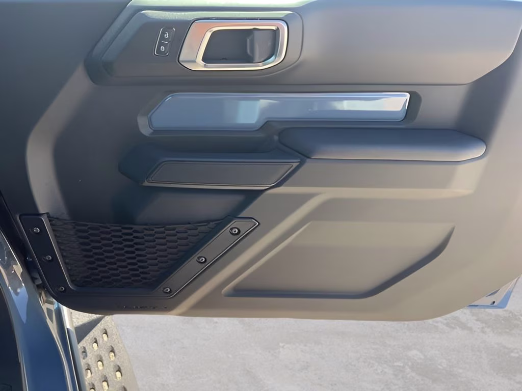 2025 Azure Gray Metallic Ford Bronco Badlands 4X4 SUV