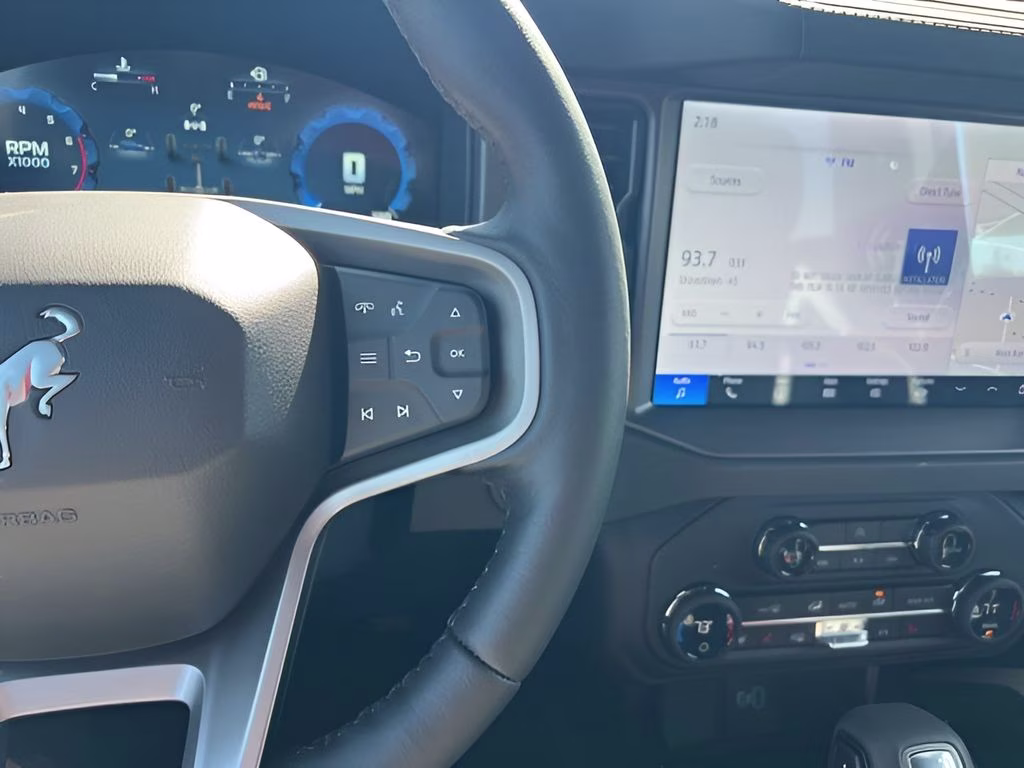 2025 Azure Gray Metallic Ford Bronco Badlands 4X4 SUV