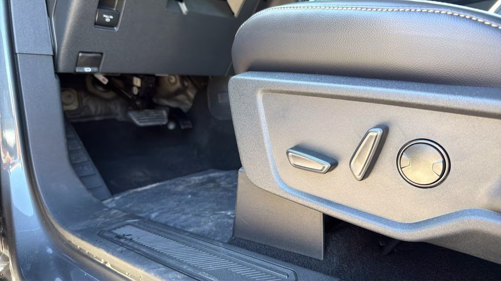 2026 Carbonized Gray Metallic Ford Bronco Badlands 4X4 SUV