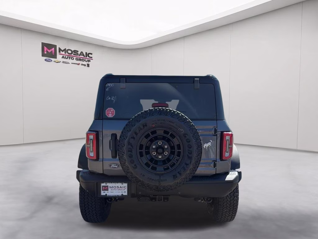 2026 Carbonized Gray Metallic Ford Bronco Badlands 4X4 SUV