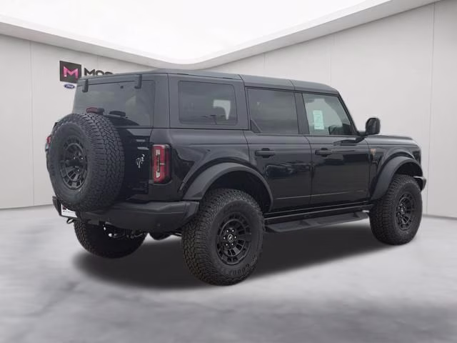 2026 Shadow Black Ford Bronco Badlands 4X4 SUV