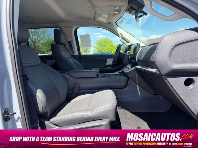 2026 Glacier Gray Metallic Tri-Coat Ford Expedition Max Active 4X4 SUV