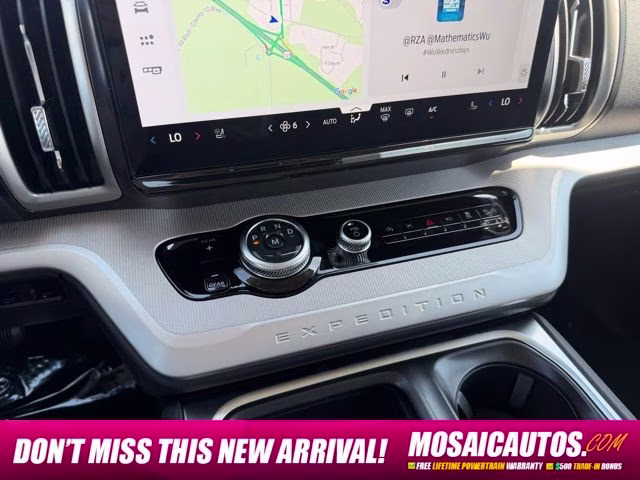 2026 Glacier Gray Metallic Tri-Coat Ford Expedition Max Active 4X4 SUV